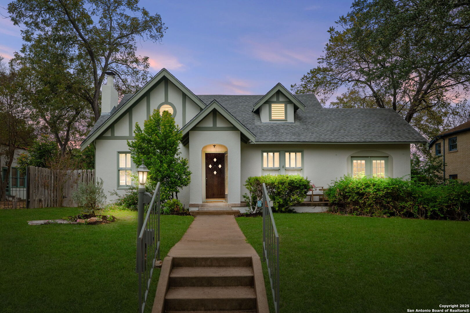 247 E Rosewood San Antonio TX 78212
