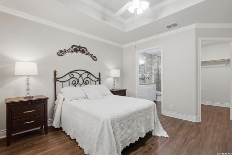 12915 Sand Holly San Antonio TX 78253