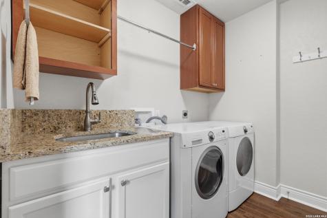 12915 Sand Holly San Antonio TX 78253