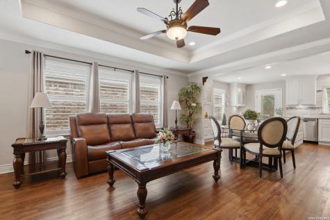 12915 Sand Holly San Antonio TX 78253