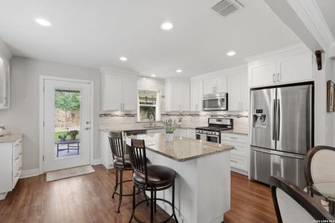 12915 Sand Holly San Antonio TX 78253