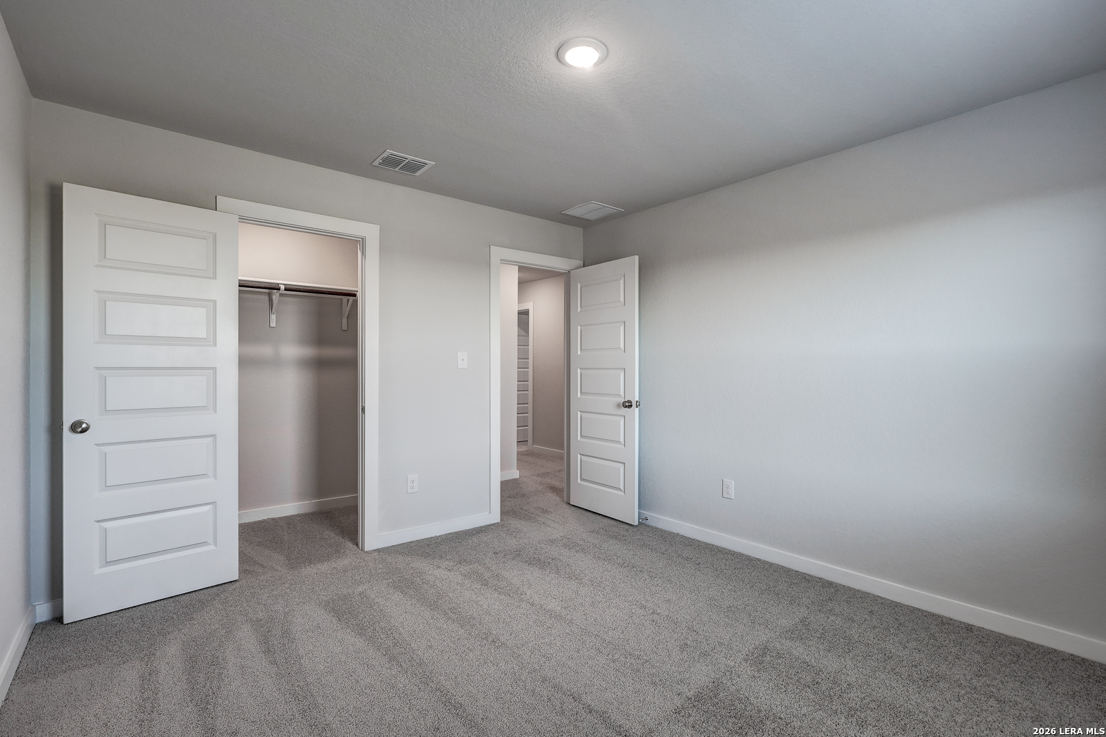 9946 Chavaneaux Landing San Antonio TX 78221