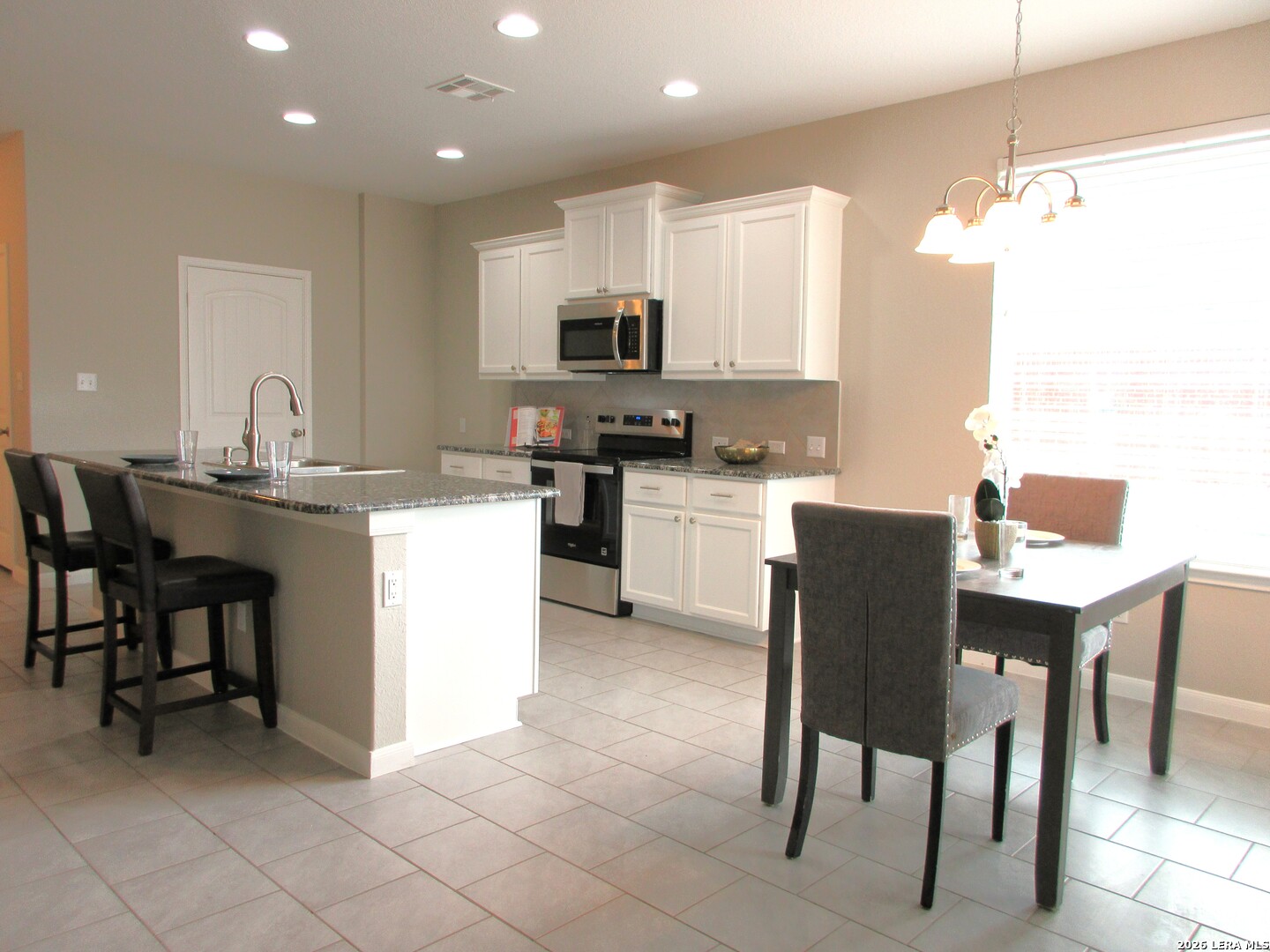 2138 Flintshire Drive New Braunfels TX 78130