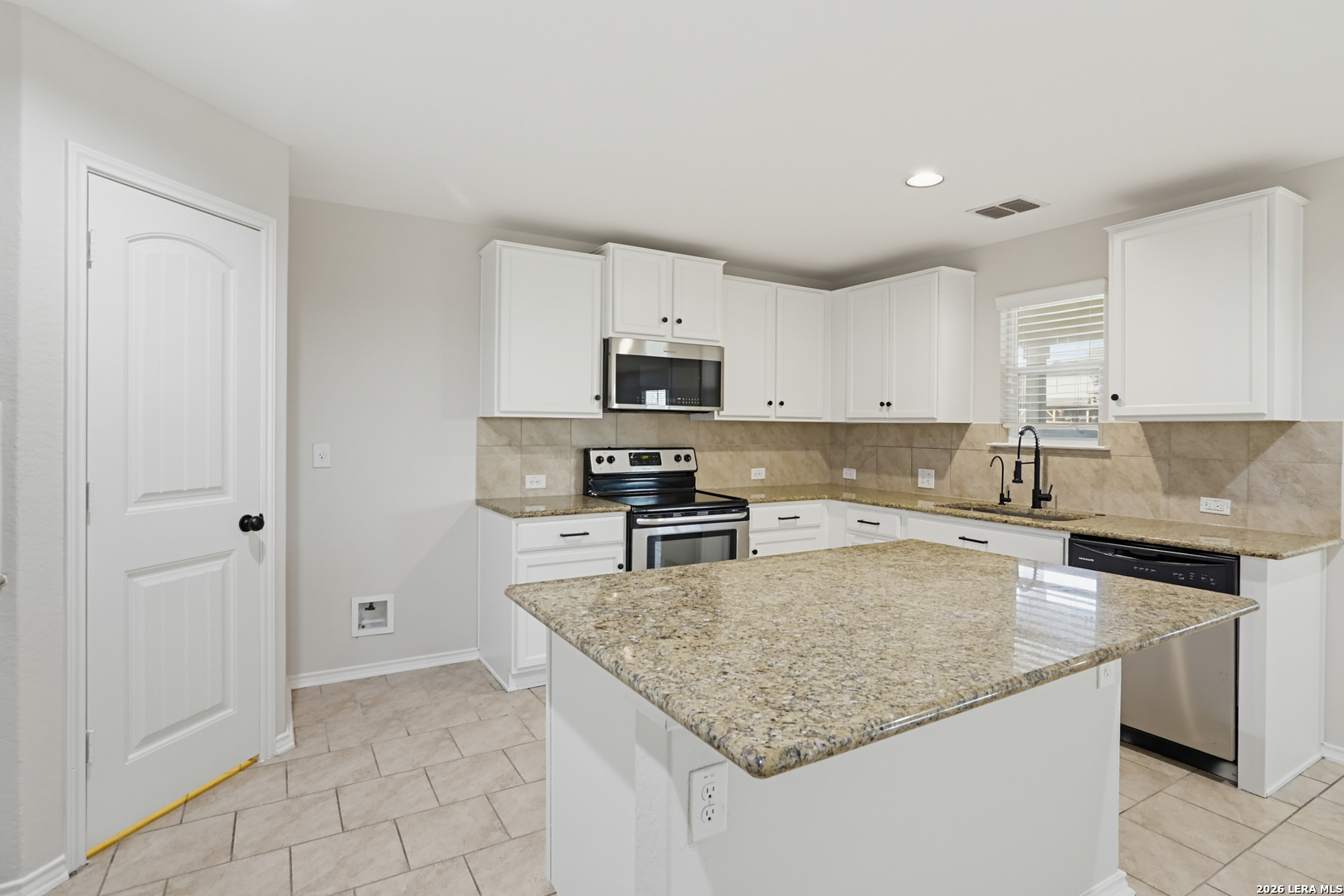11127 Creek Eagle San Antonio TX 78245