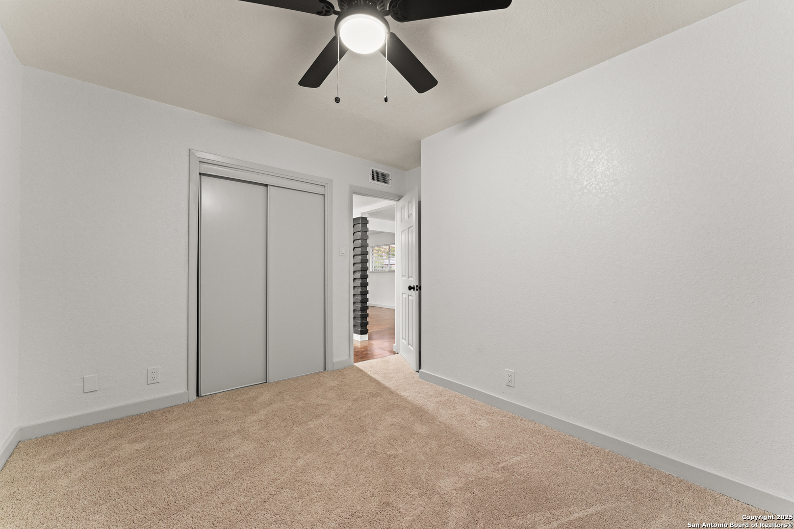 1638 W Ashby Place San Antonio TX 78201
