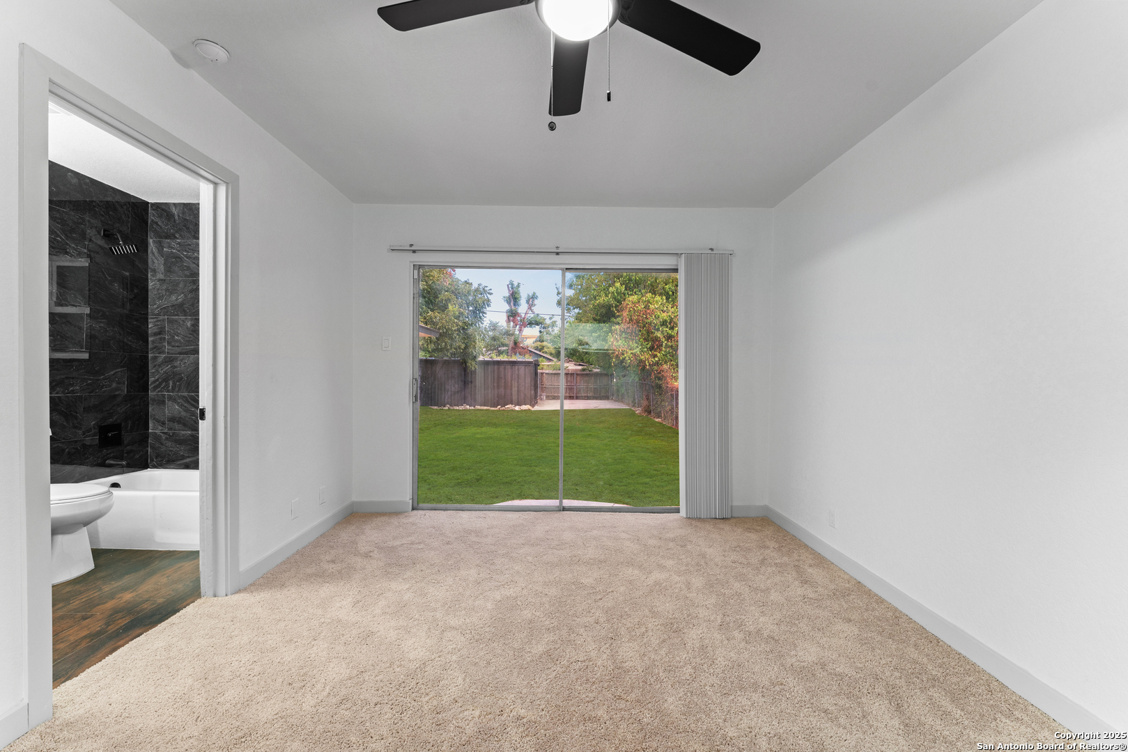 1638 W Ashby Place San Antonio TX 78201