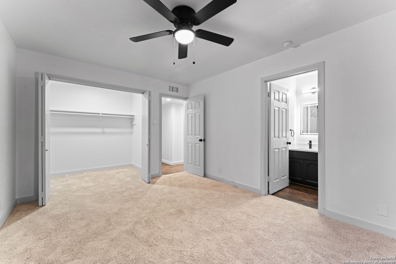 1638 W Ashby Place San Antonio TX 78201