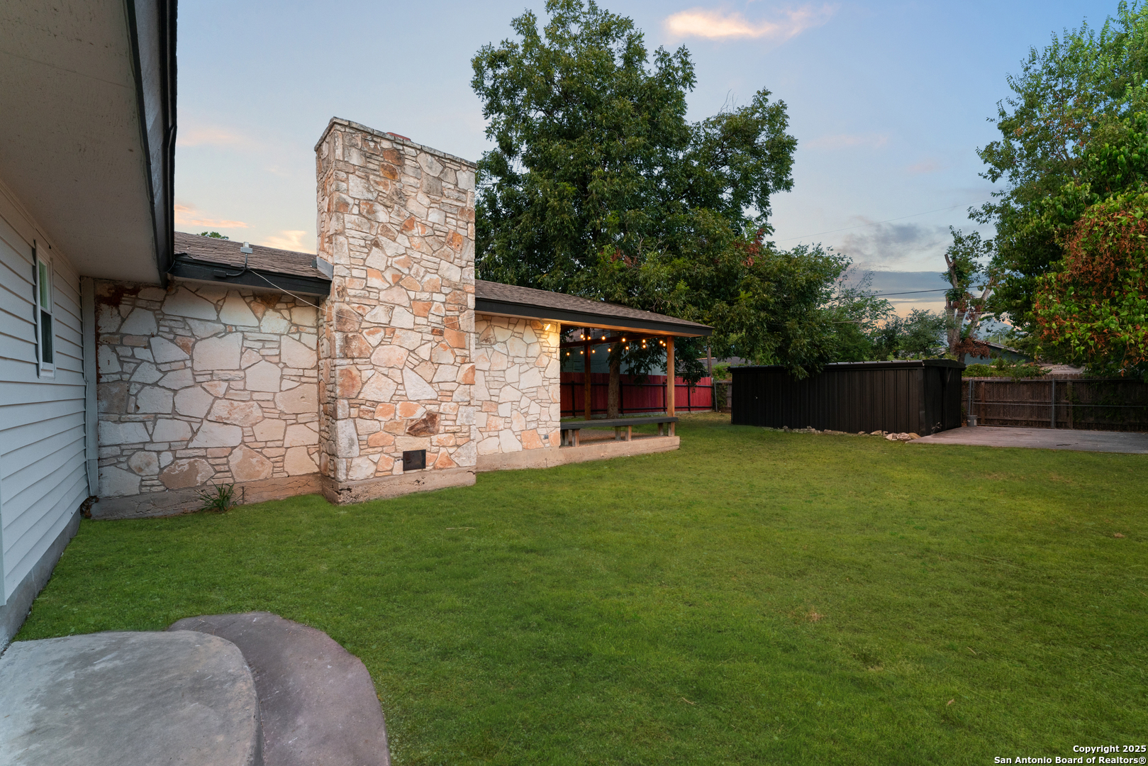 1638 W Ashby Place San Antonio TX 78201