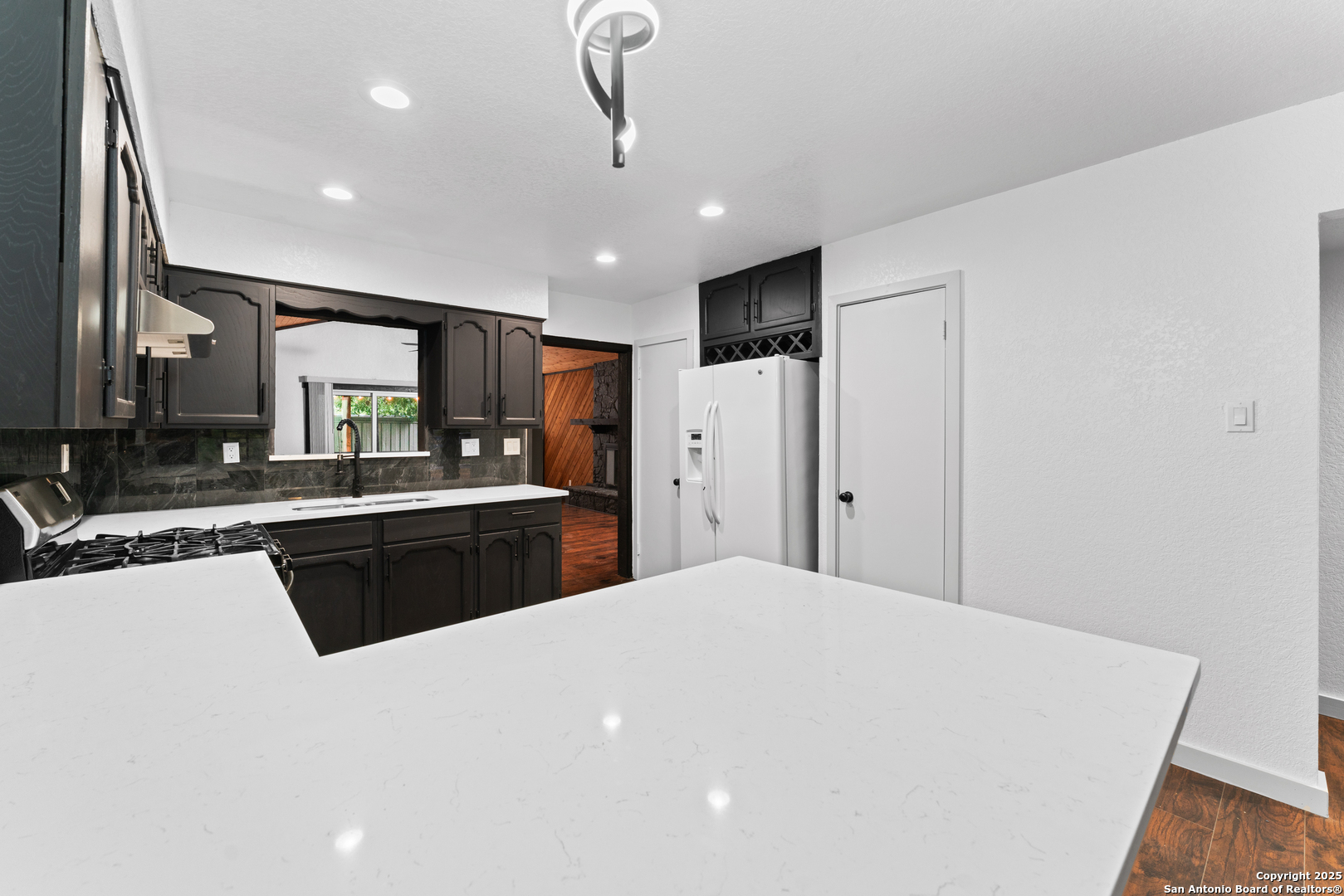 1638 W Ashby Place San Antonio TX 78201