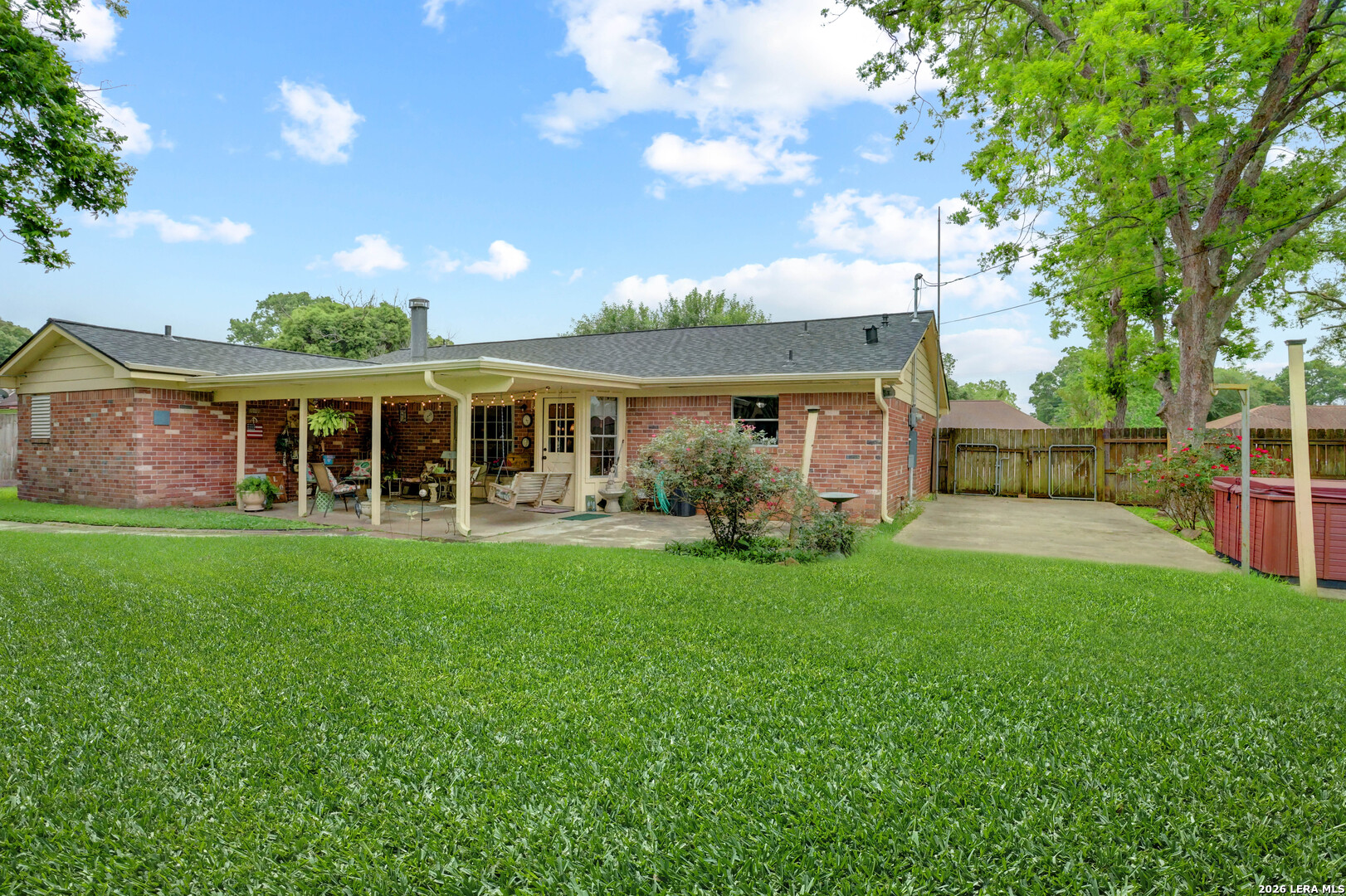 8026 Leigh Road Hitchcock TX 77563