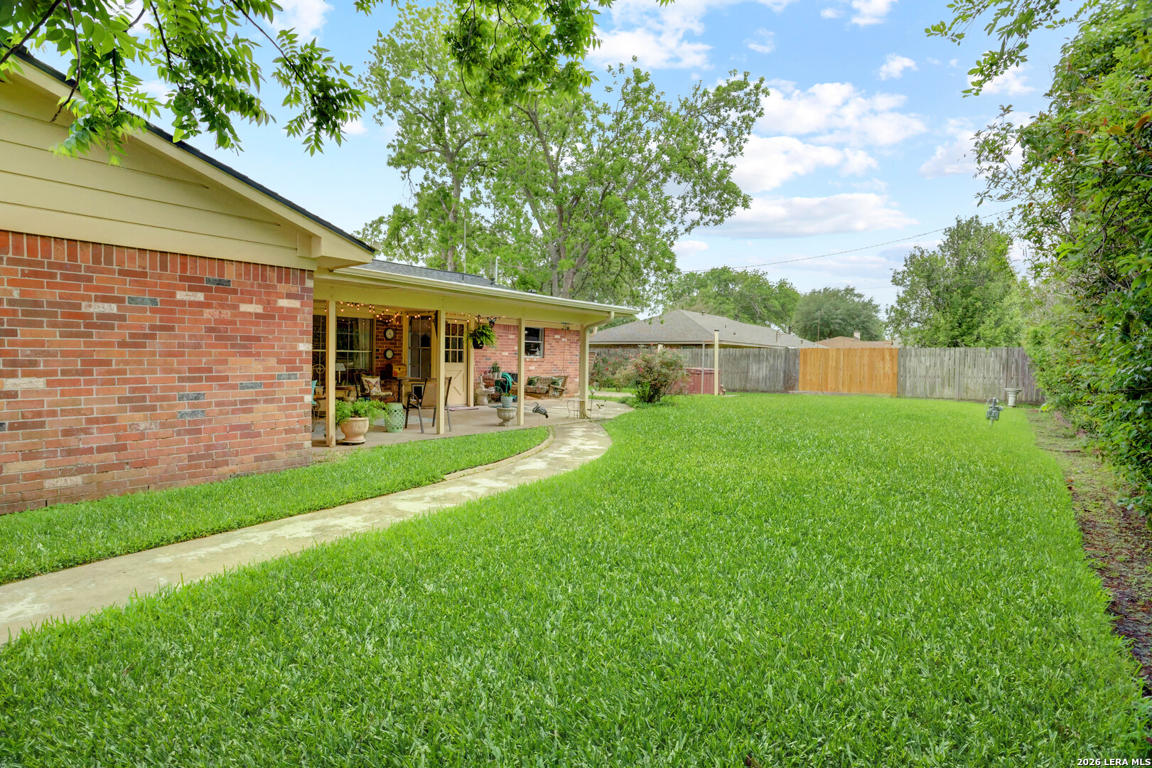 8026 Leigh Road Hitchcock TX 77563