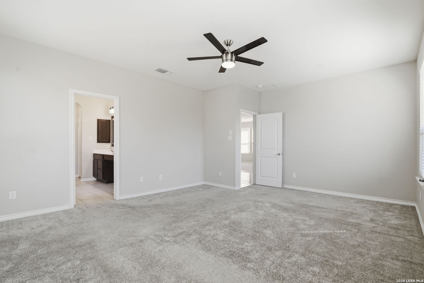 1912 Cool Breeze New Braunfels TX 78130
