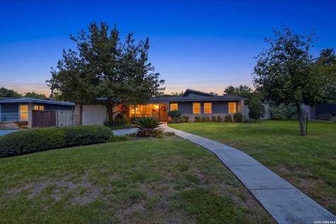 307 Calumet Place San Antonio TX 78209