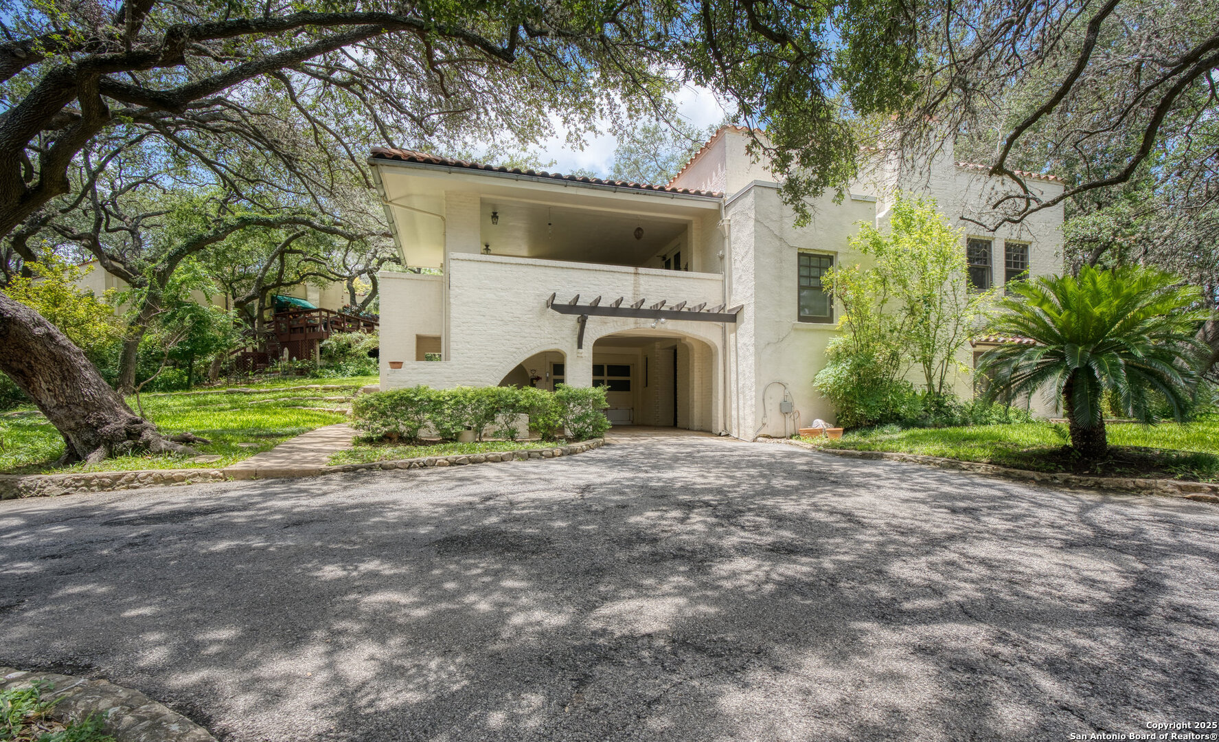 5351 Fredericksburg San Antonio TX 78229