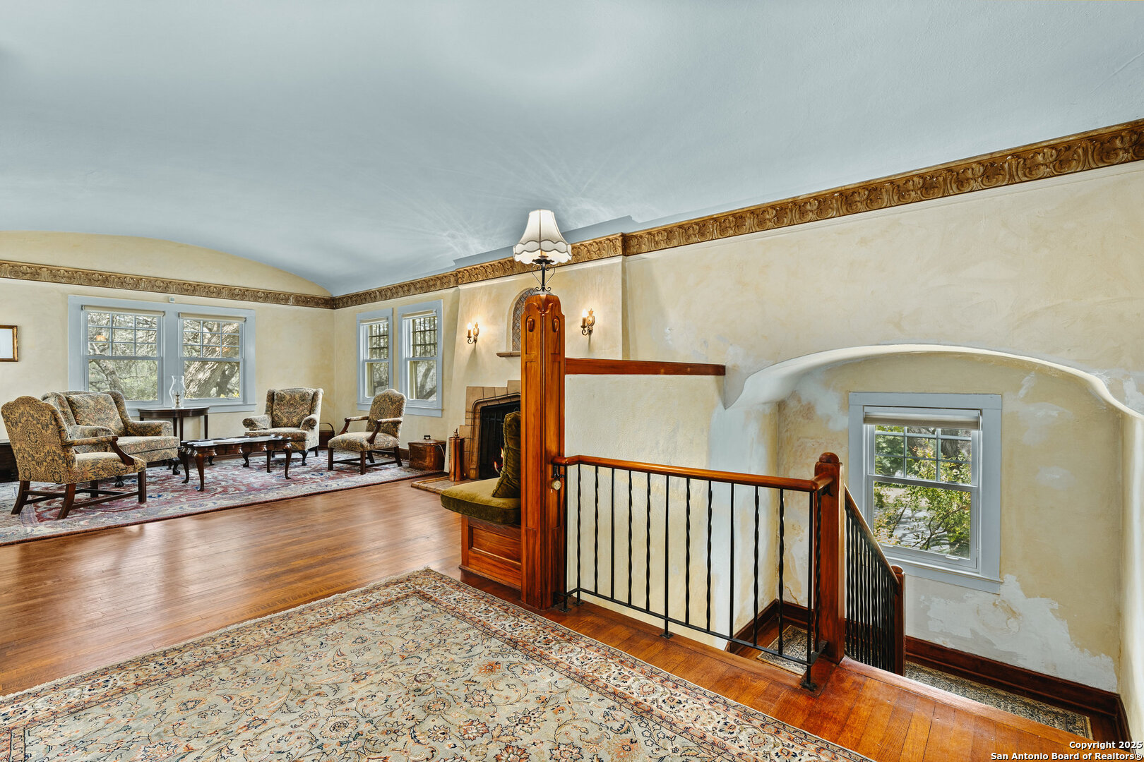 5351 Fredericksburg San Antonio TX 78229