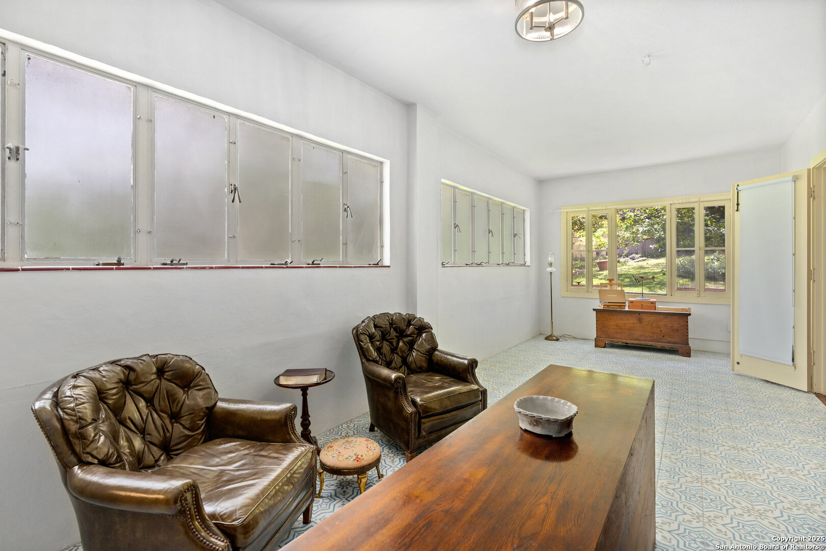 5351 Fredericksburg San Antonio TX 78229