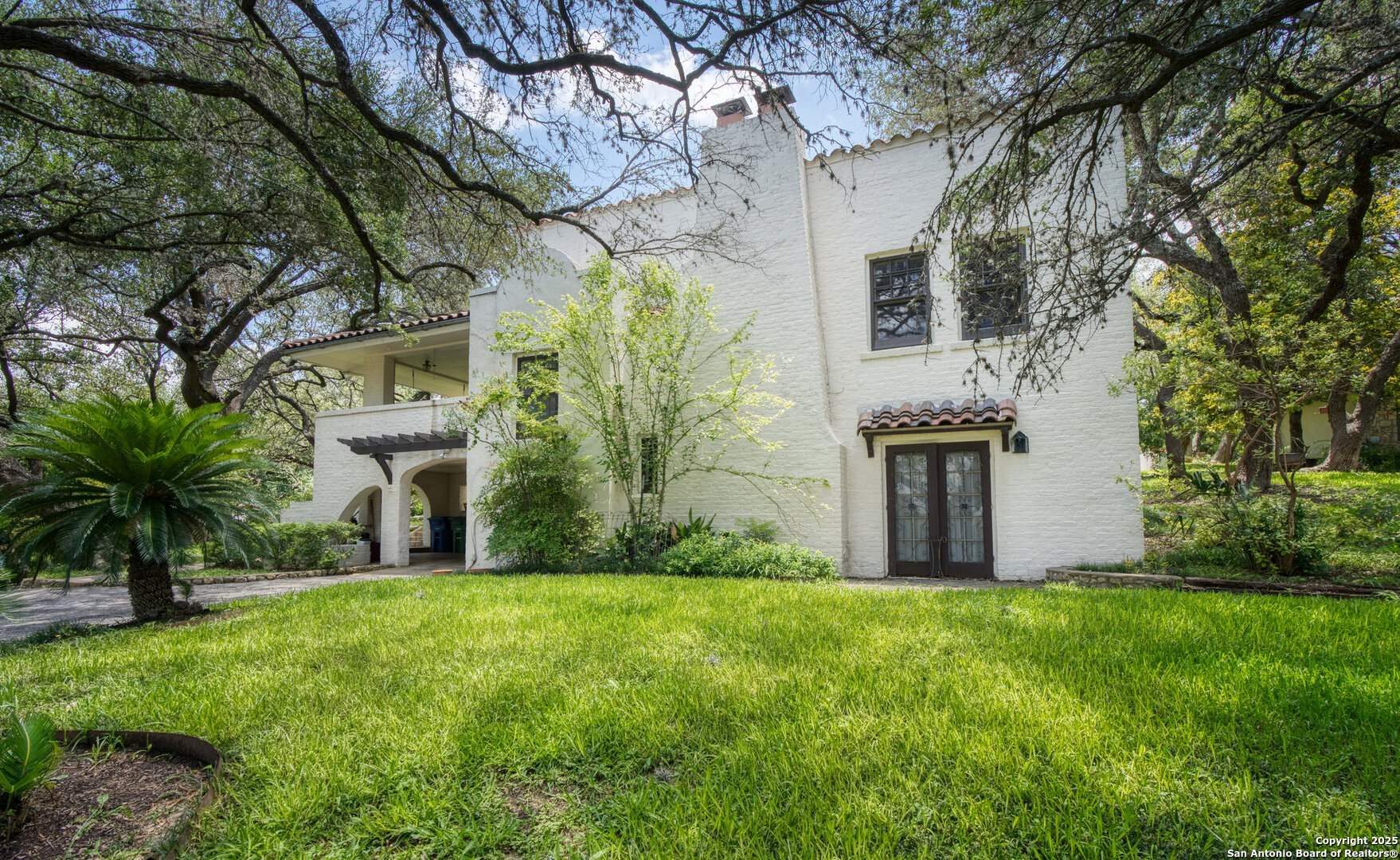 5351 Fredericksburg San Antonio TX 78229
