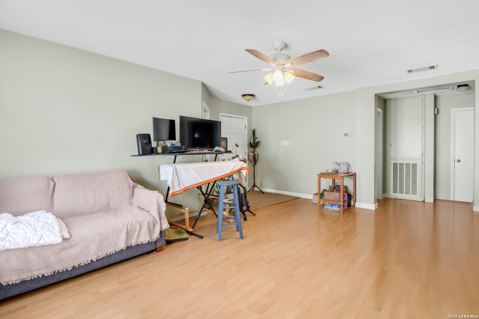 6850 Cape Meadow Drive Converse TX 78109