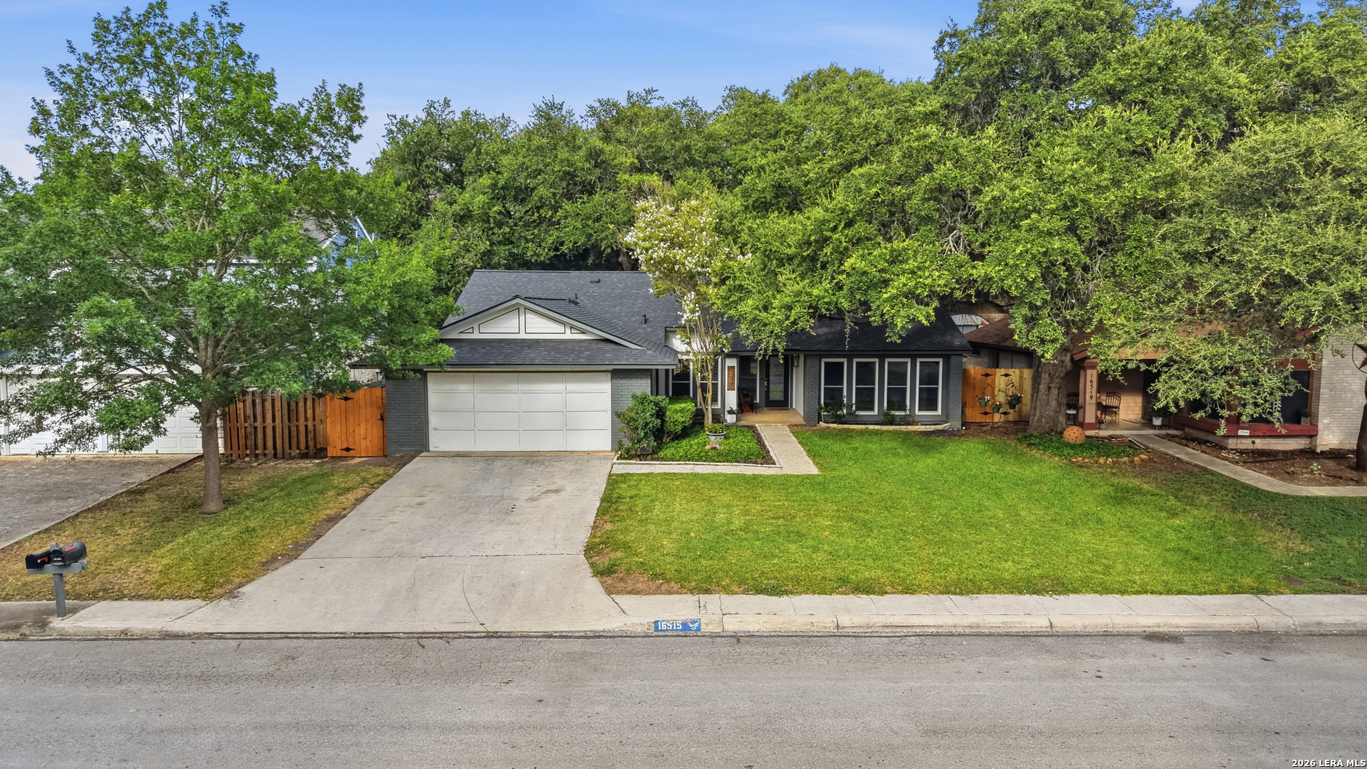16515 Fox Knoll San Antonio TX 78247