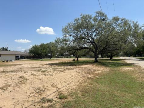 00 Curtis Devine TX 78016