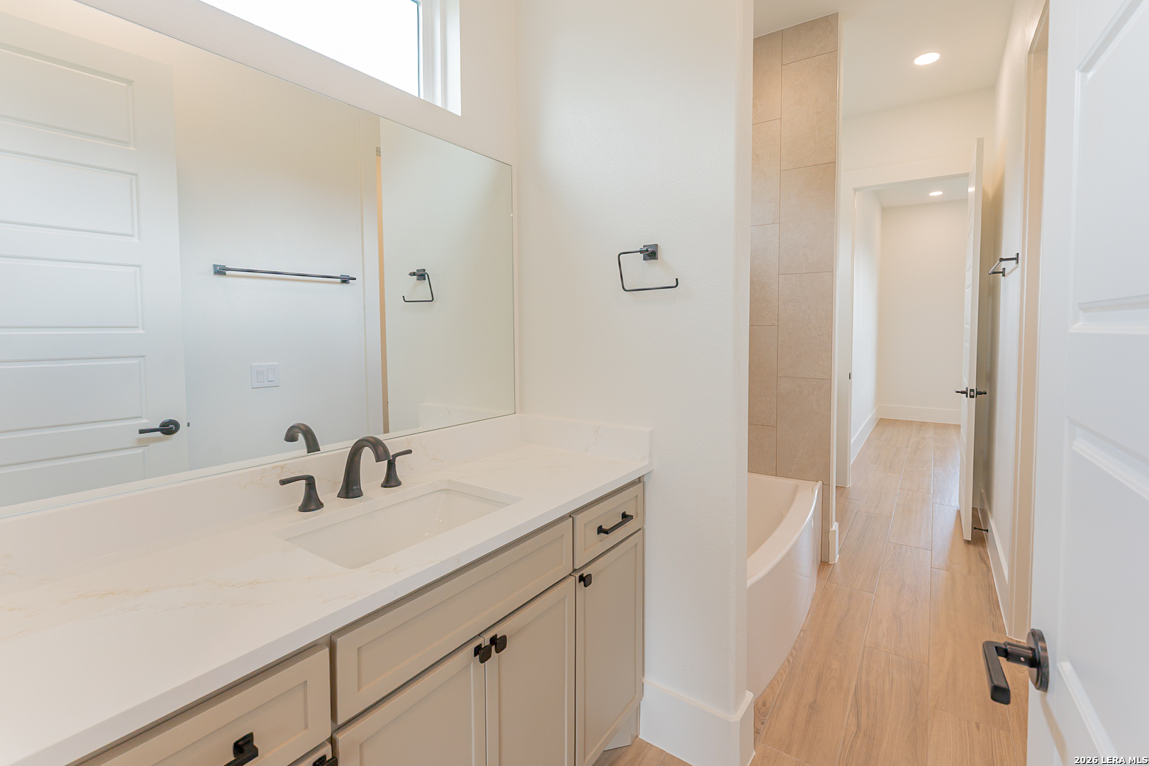 109 Chinaberry Hill La Vernia TX 78121
