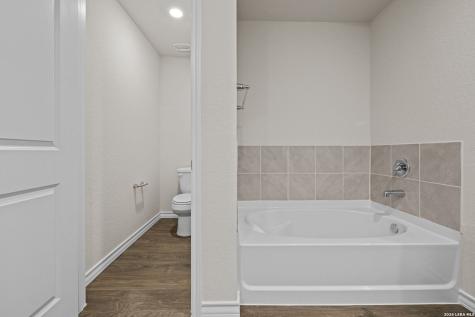 5625 Hartley Home San Antonio TX 78245