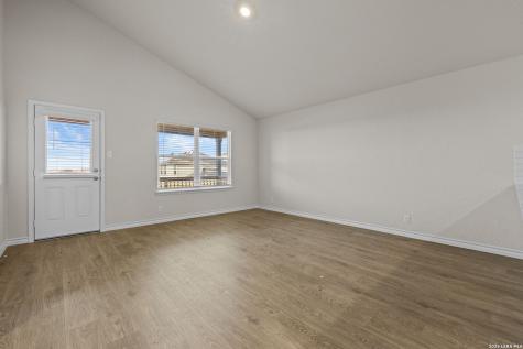 5625 Hartley Home San Antonio TX 78245