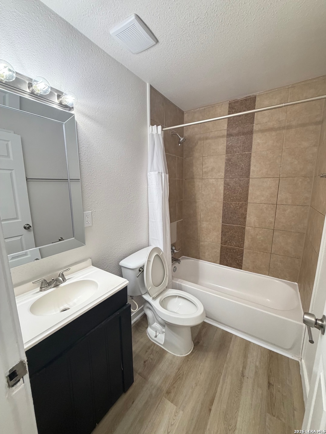 1439 Alhambra San Antonio TX 78201