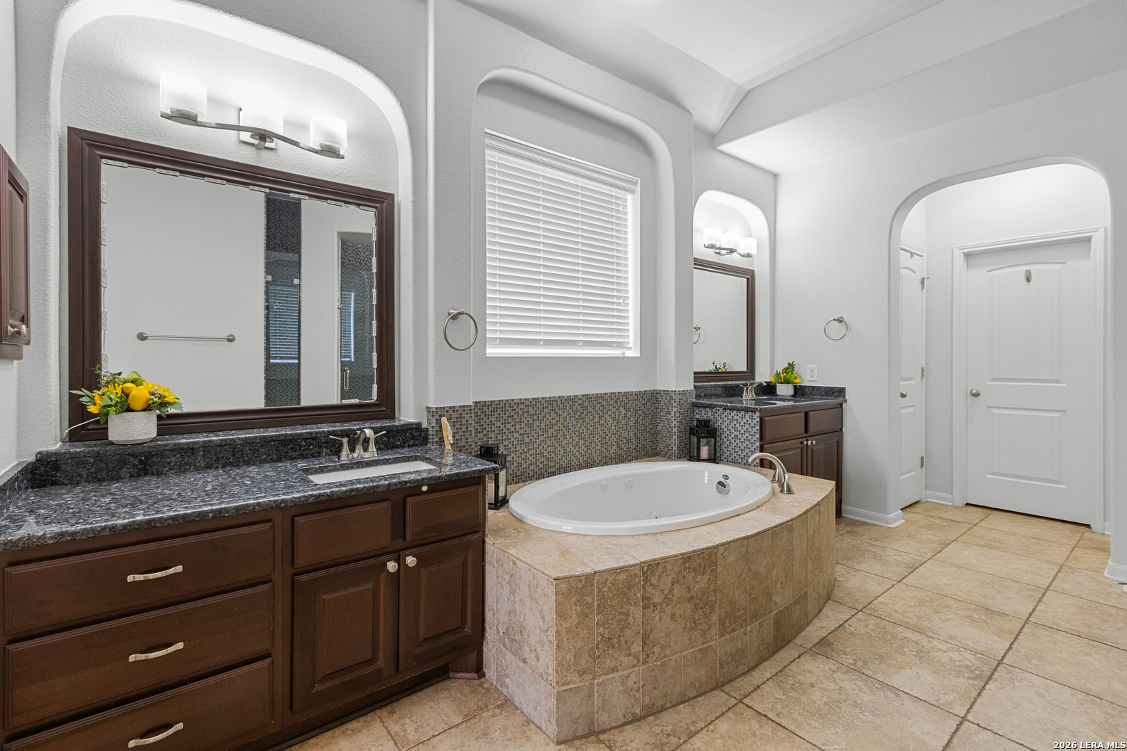 3635 Pinnacle San Antonio TX 78261