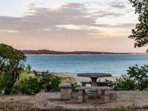 874 Lakebreeze Drive Canyon Lake TX 78133