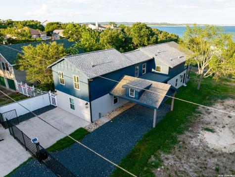 874 Lakebreeze Drive Canyon Lake TX 78133