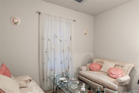 4919 Orchid Star San Antonio TX 78218