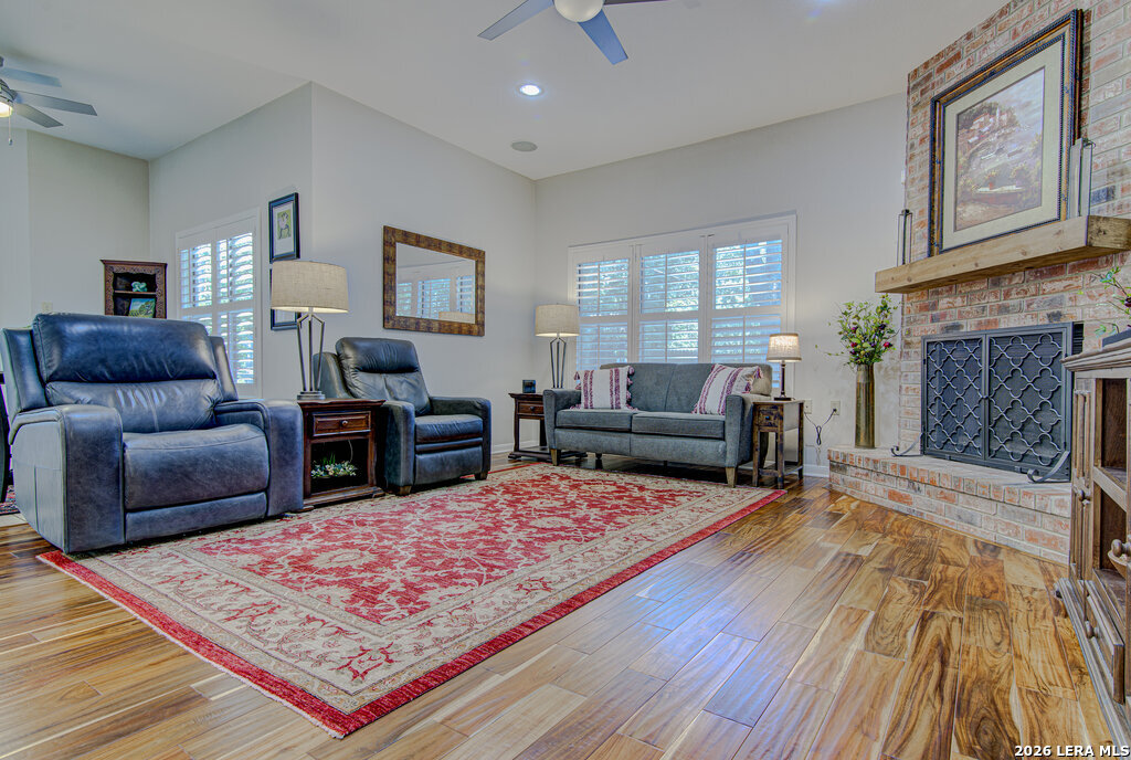 912 Mission Hills Drive New Braunfels TX 78130