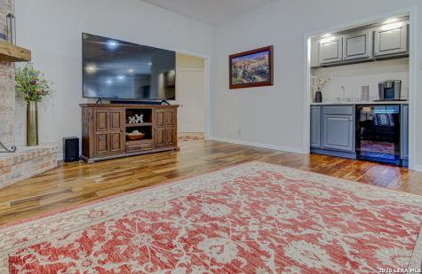 912 Mission Hills Drive New Braunfels TX 78130