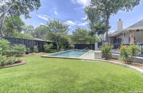 912 Mission Hills Drive New Braunfels TX 78130