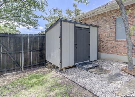 912 Mission Hills Drive New Braunfels TX 78130