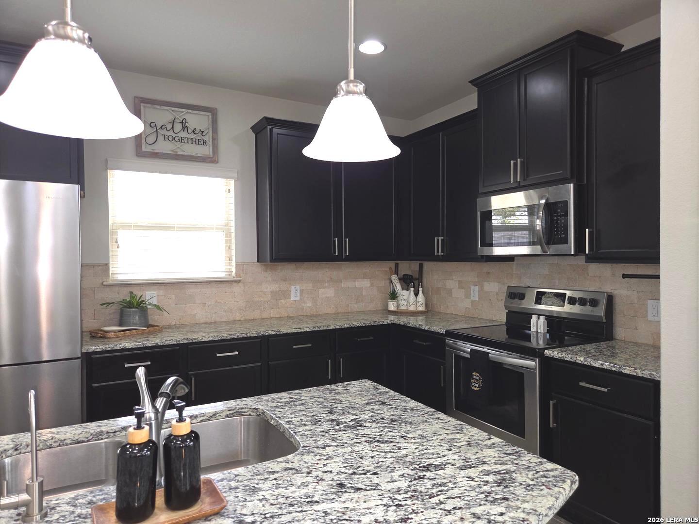 3711 Manoway Bay San Antonio TX 78223