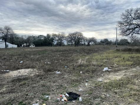 23185 Pleasanton San Antonio TX 78264