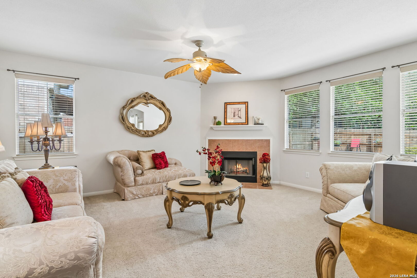 1008 Oak Ridge Schertz TX 78154