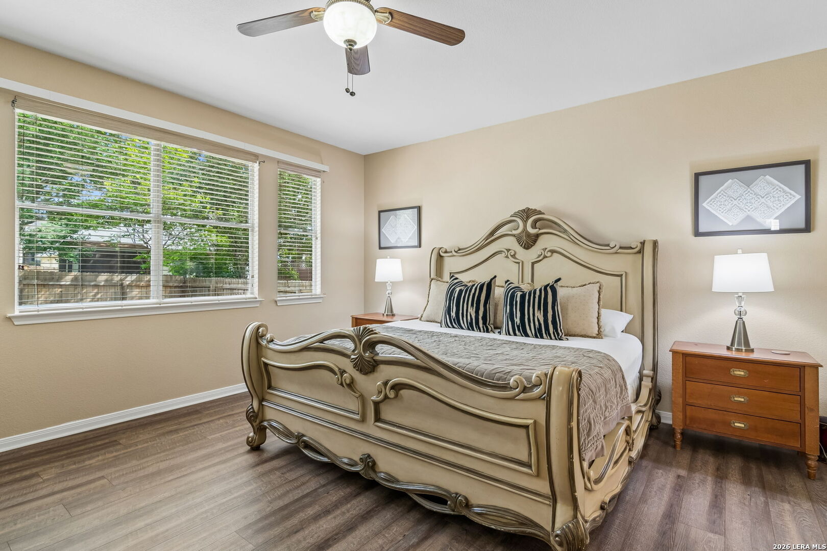 1008 Oak Ridge Schertz TX 78154