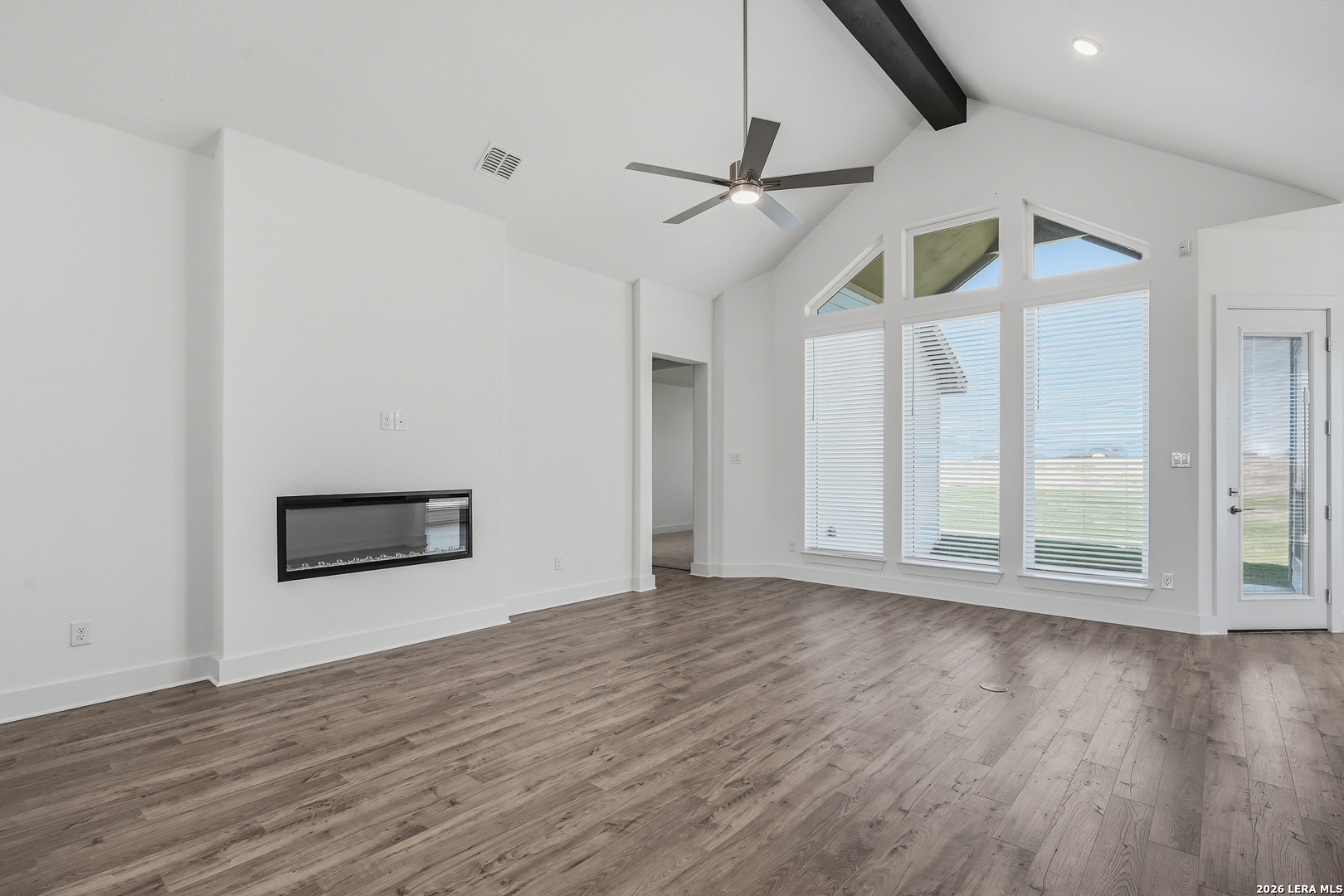 8910 Arroyo Grove San Antonio TX 78263