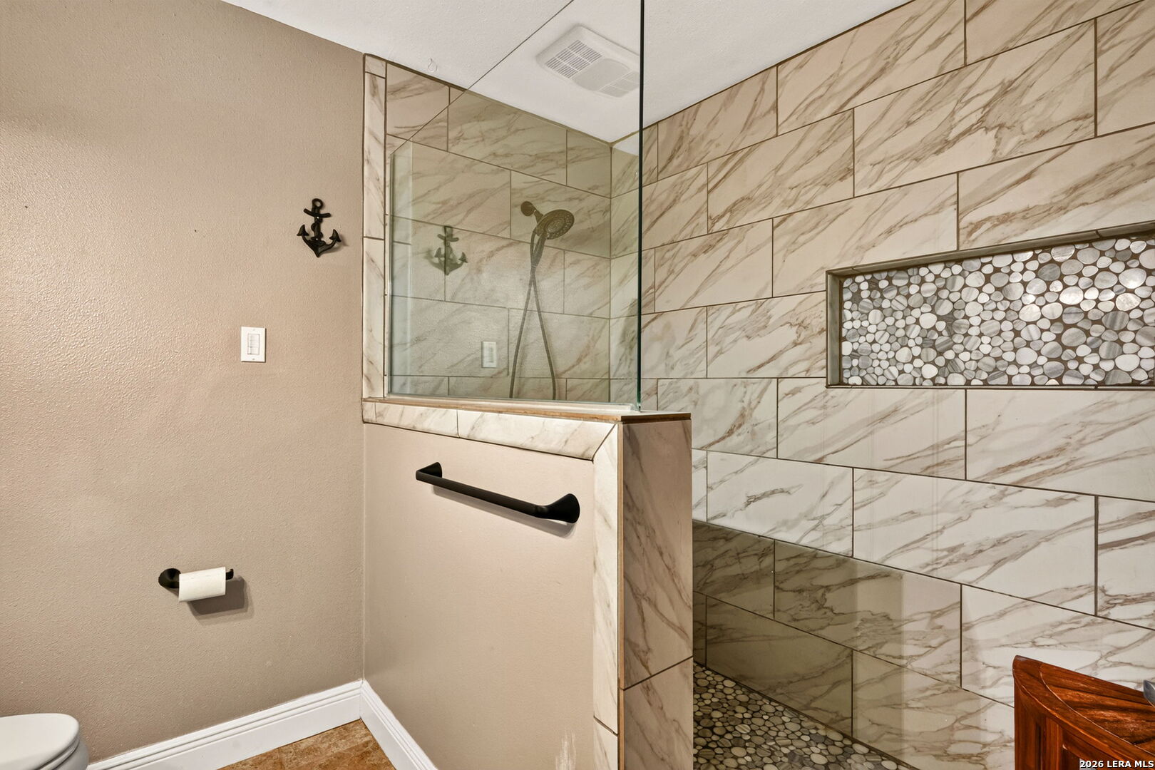 6107 Forest Bend San Antonio TX 78240