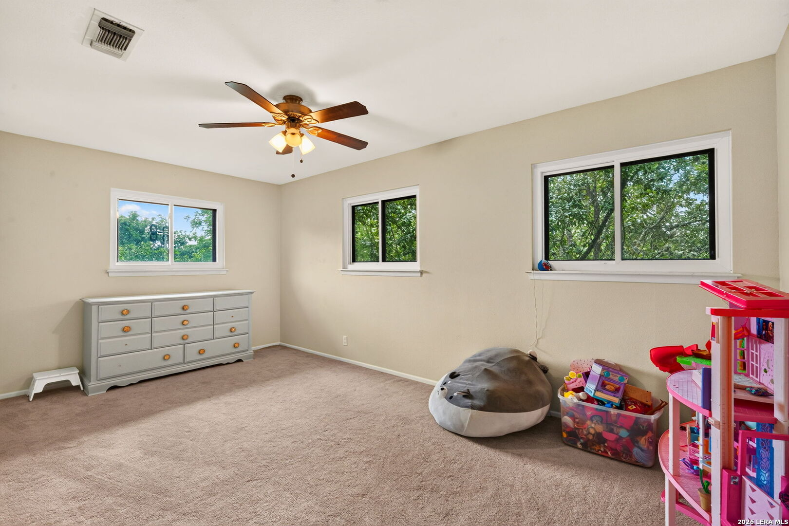 6107 Forest Bend San Antonio TX 78240