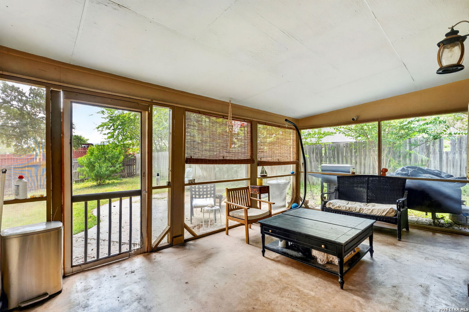 6107 Forest Bend San Antonio TX 78240