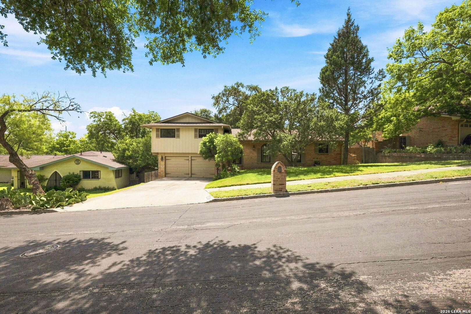 6107 Forest Bend San Antonio TX 78240