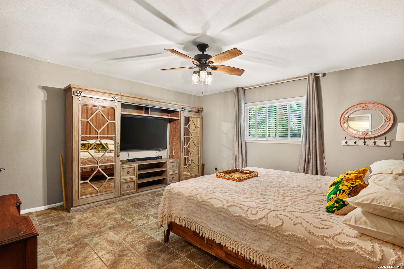 6107 Forest Bend San Antonio TX 78240