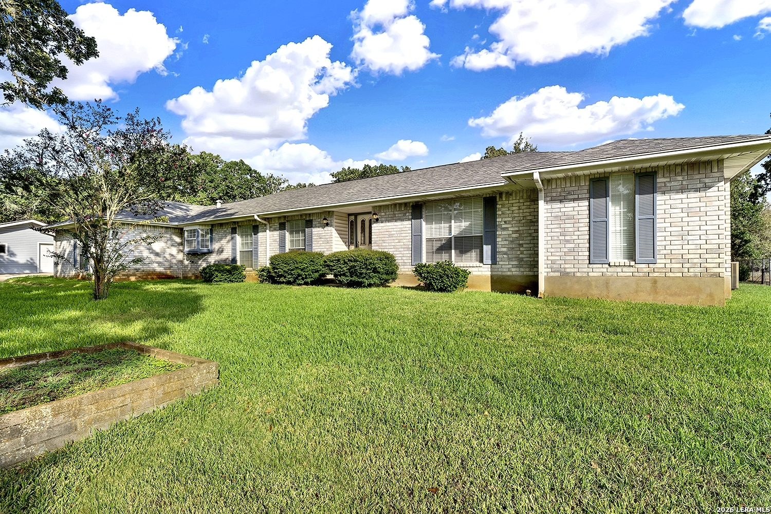 330 Blackjack Road La Vernia TX 78121