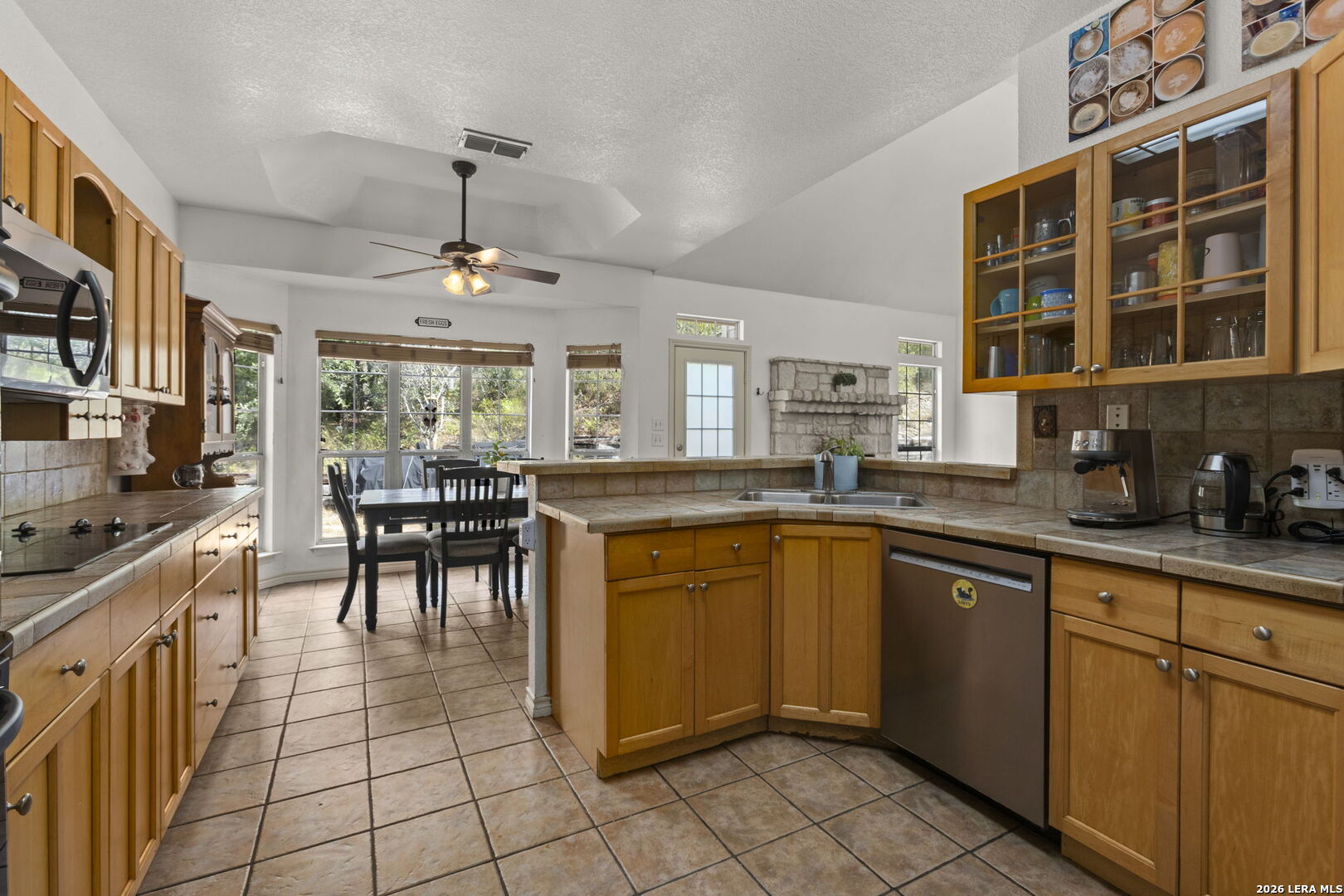 2502 Park Road 37 Helotes TX 78023