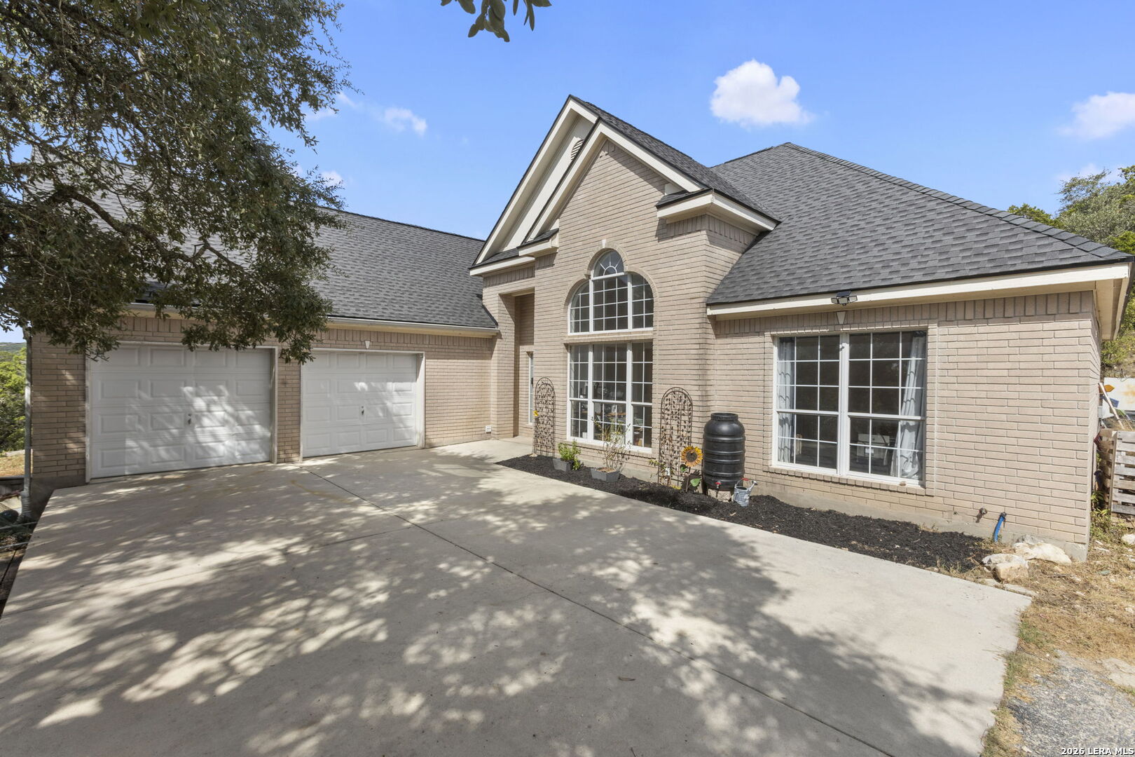 2502 Park Road 37 Helotes TX 78023