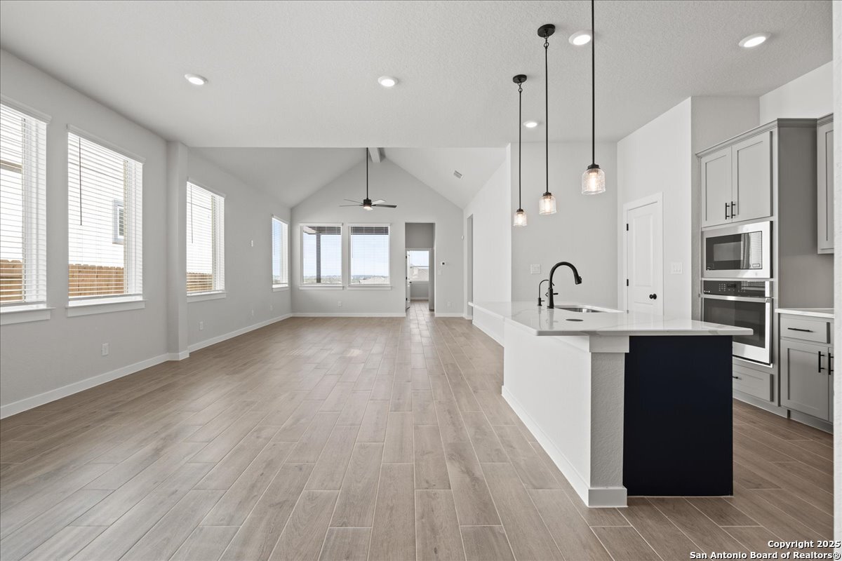 1322 Red Fox New Braunfels TX 78132